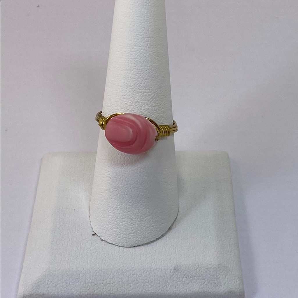 Handmade Light Pink & Dark Pink Acrylic Bead Ring